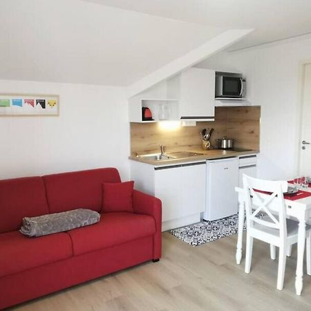 Studio 2 Pers Avec Acces Piscine Et Sauna Les Déserts Extérieur photo