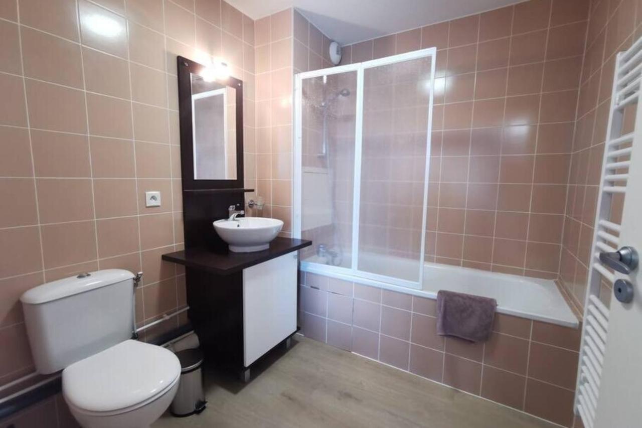 Studio 2 Pers Avec Acces Piscine Et Sauna Les Déserts Extérieur photo